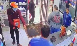 Asalto exprés en “El Shadai Celulares”: Cayeron los tres sospechosos