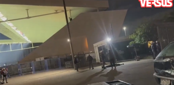 Versus / ¡Lamentable! La policía brasileña reprimió duramente a hinchas paraguayos