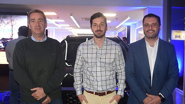 Jetour presenta la nueva X70 FL