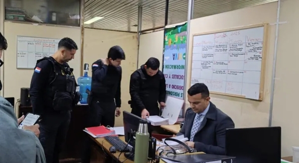 Guardaban cocaína en la Municipalidad de Asunción, según la Policía - Noticiero Paraguay