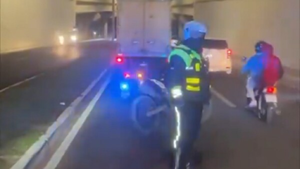 Camión averiado congestiona tránsito en zona del Puente Héroes del Chaco