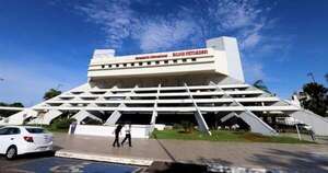 Diario HOY | Cancelan vuelo por “problema operativo” en medio de rumor sobre muerte de tripulante