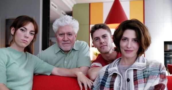 La Nación / Almodóvar vuelve al español con “Amarga Navidad”