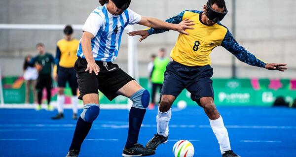 El fútbol para ciegos crece en Latinoamérica y se consolida como herramienta de inclusión