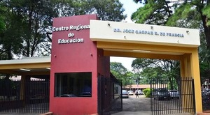 Adolescente se disfrazó de “alumno” para llegar hasta su ex de 14 años y armó guarará