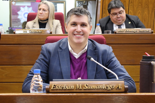 Diputado blindado en fueros para no responder por desvío en Quyquyhó respalda cuestionada gestión de Nenecho - El Observador