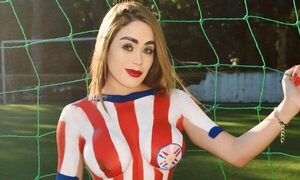 (VIDEO) La maína de Guaraní perdió su cuenta en Facebook por culpa de fotos osadas