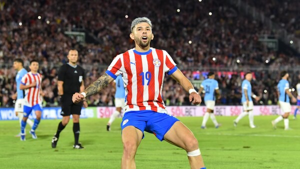 El gigante europeo que está tras los pasos de Julio Enciso