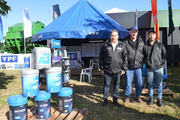CGS con YPF lubricantes fueron protagonistas en la Expo Pioneros 2025 con innovación y compromiso para el agro chaqueño
