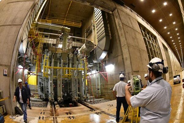 Itaipú: transformadores están en óptimas condiciones, según análisis - Economía - ABC Color