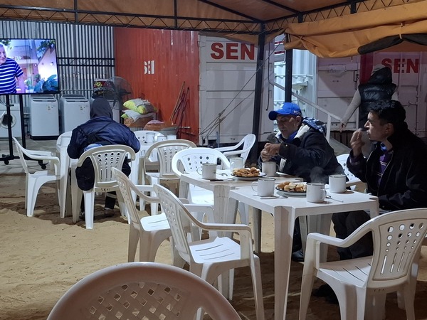 Refugios de la SEN continúan asistiendo a personas en situación de calle durante las noches más frías - ADN Digital