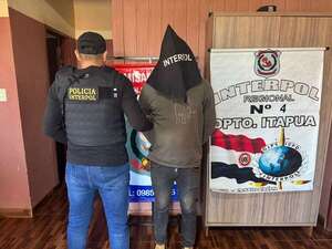 Interpol detiene en Itapúa a hombre con notificación roja, requerido en Argentina por abuso sexual - Policiales - ABC Color
