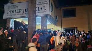Juez otorgó libertad ambulatoria al intendente de Maracaná, denunciado por invasión de inmueble - Política - ABC Color