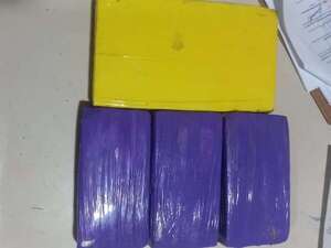 Policía halla droga abandonada dentro de la penitenciaría Tacumbú - Policiales - ABC Color