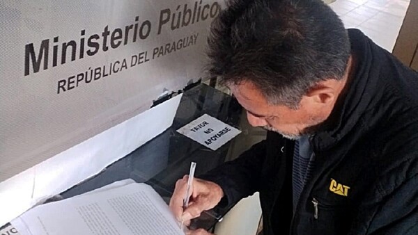 Denuncias por extorsión salpican a agentes de Investigación