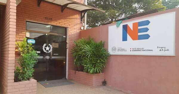 La Nación / Inmigrantes representan el 2,7 % de la población actualmente, según el INE