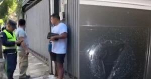 La Nación / Villa Morra: un hombre destruyó varios vehículos por un “pedido divino”