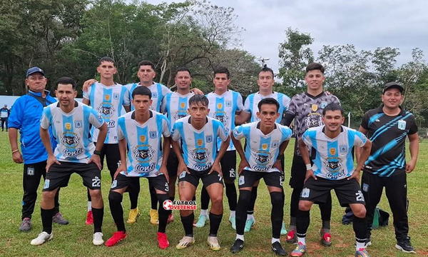 8 de Diciembre se sumó a los equipos clasificados a los cuartos de final del Campeonato Ovetense - OviedoPress