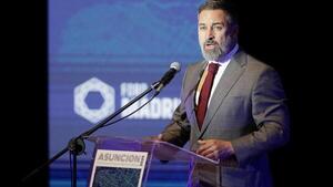 Líder de Vox suspende agenda y abandona Paraguay ante crisis política en España