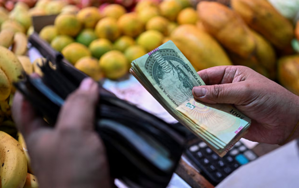 Conasam aprueba aumento del salario mínimo en 3,6 % - Noticiero Paraguay