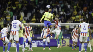 Jugó el Brasil-Paraguay y ahora lo compró el Manchester United