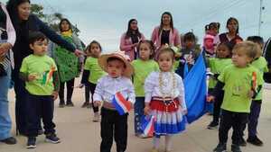 Actos y desfiles se multiplican en todo el país por la Paz del Chaco
