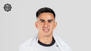 Cumple el sueño de su papá al llegar a Olimpia