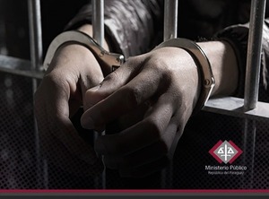Condenan a hombre a 10 años de prisión por abuso de su hijastra