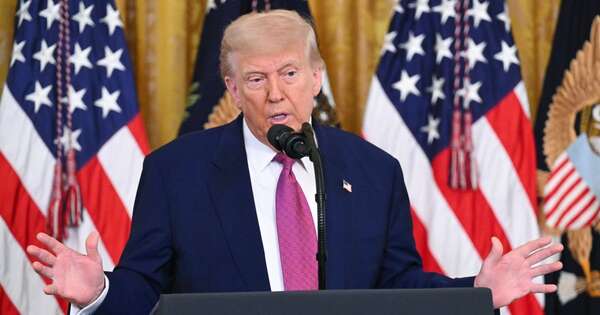 La Nación / Gobierno de Trump comunica a 530.000 migrantes el fin de permiso humanitario