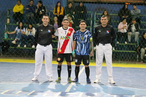 Fomento triunfa e iguala en punta a Atenas, su próximo rival - La Tribuna