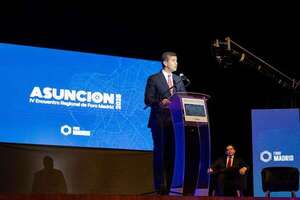 Polémico foro de la ultraderecha viola Constitución y la ley, revelan abogados - Política - ABC Color