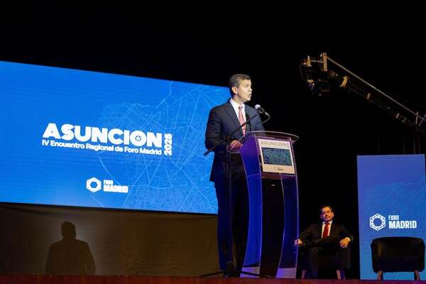 Polémico foro de la ultraderecha viola Constitución y la ley, revelan abogados - Política - ABC Color