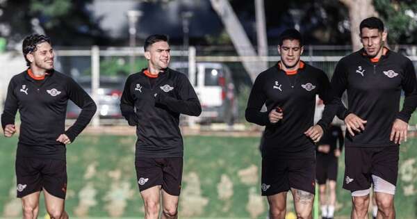 La Nación / Martín Cáceres no será considerado