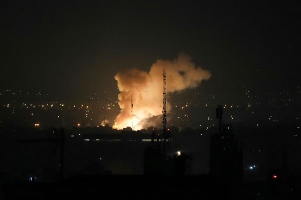 Israel bombardeó bases militares y nucleares en Irán | Unicanal
