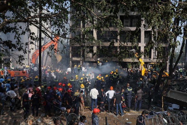 Un superviviente y 268 muertos, balance del accidente aéreo en la India