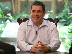 Fiscalía solicita desestimar denuncia de Giuzzio contra Horacio Cartes | Unicanal