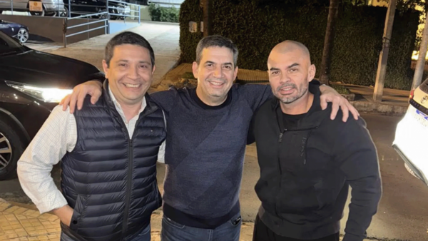 Hugo Ramírez acusa imposición desde arriba
