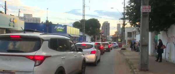 Calle Denis Roa se cierra por desfile en homenaje a los Héroes del Chaco - Nacionales - ABC Color