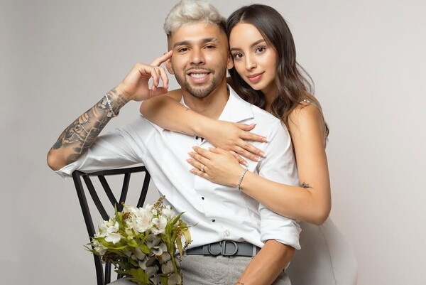 ¡Amor y glamour! La esposa de Julio Enciso comparte sus fotos "favoritas" con el crack albirrojo - Teleshow