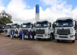 Grupo TIMBO entregó nuevas unidades Sinotruk NX 430 6x4 a Monte Verde S.A. - Amigo Camionero