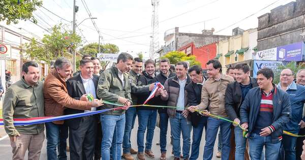 La Nación / Gobierno entrega 51 viviendas e inaugura mejoras en Misiones