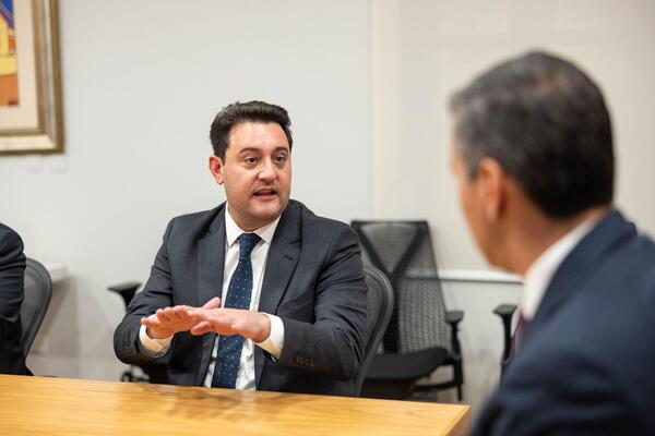 Peña busca afianzar integración productiva e infraestructura física de Paraguay con el estado brasileño de Paraná - .::Agencia IP::.