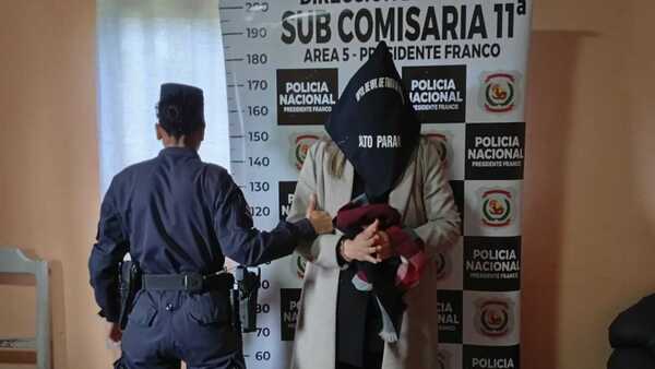 Cae abogada imputada por caso de extorsión que involucra a policías