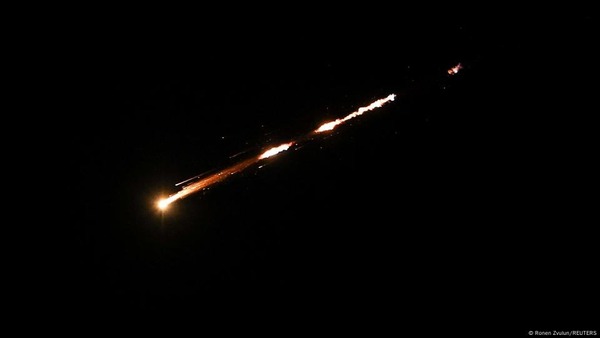 Irán lanza docenas de misiles contra territorio israelí - ADN Digital