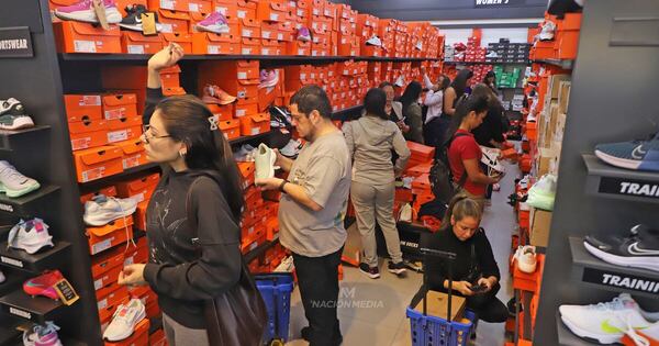 Diario HOY | La Hora Basa volvió a sorprender con beneficios imbatibles en tiendas Nike