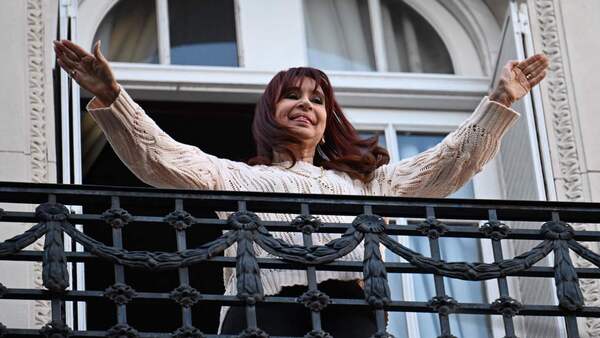 Cristina Fernández se presentará este miércoles ante la Justicia para cumplir condena por corrupción