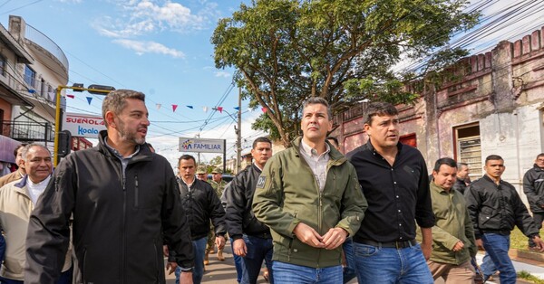 Alliana entrega casas en Misiones e intensifica su campaña para 2028