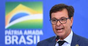 La Nación / Detienen a exministro de Bolsonaro sospechoso de obstrucción al juicio por golpismo