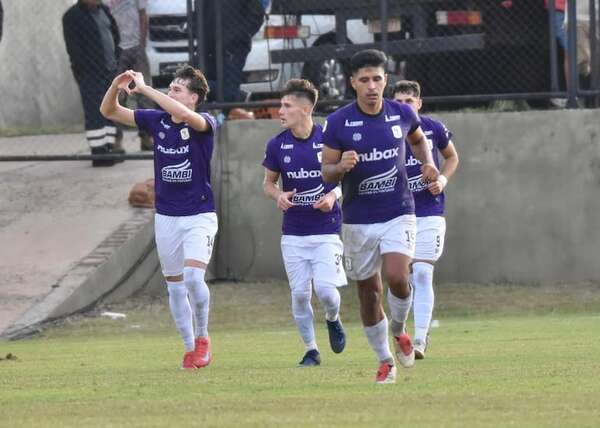 Tacuary triunfa en Santaní y se mantiene firme en zona de ascenso - Fútbol de Ascenso de Paraguay - ABC Color
