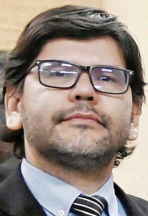 Fiscalía pide desestimar la denuncia contra HC, con “ayuda” de Contraloría - Política - ABC Color